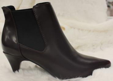 Stiefelette spitz, bordeaux